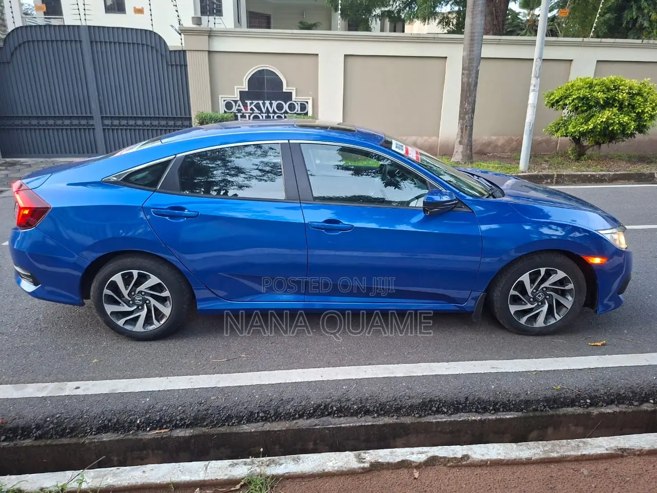 Honda Civic LX 4dr Sedan (2.0L 4cyl) 2016 Blue