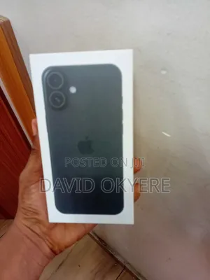 New Apple iPhone 16 128 GB Black