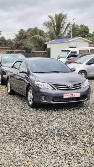 Toyota Corolla Altis 2012 Gray