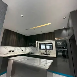 3bdrm House in Lakeside for sale