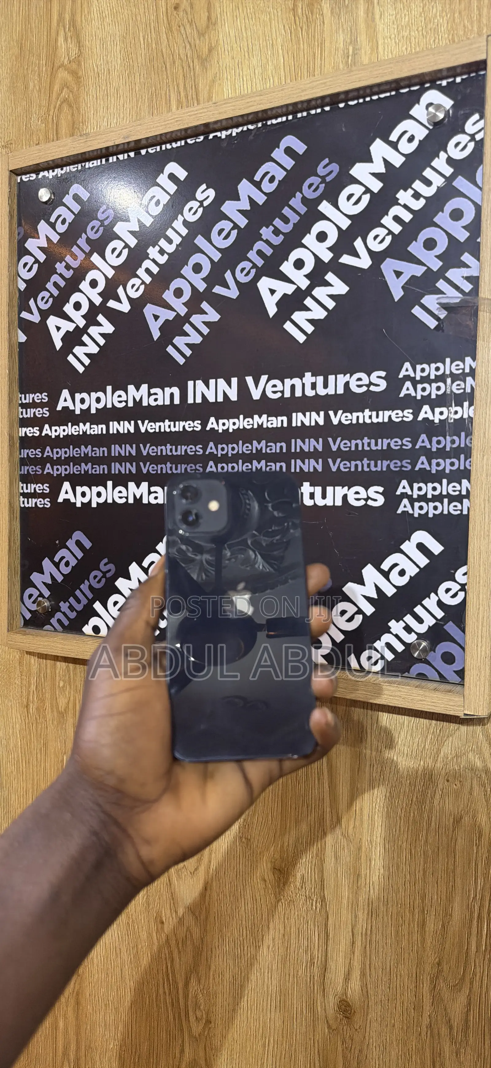 Apple iPhone 12 64 GB Black