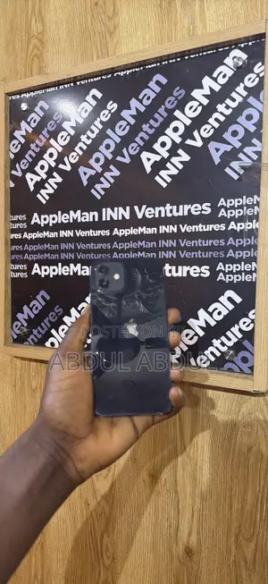 Apple iPhone 12 64 GB Black