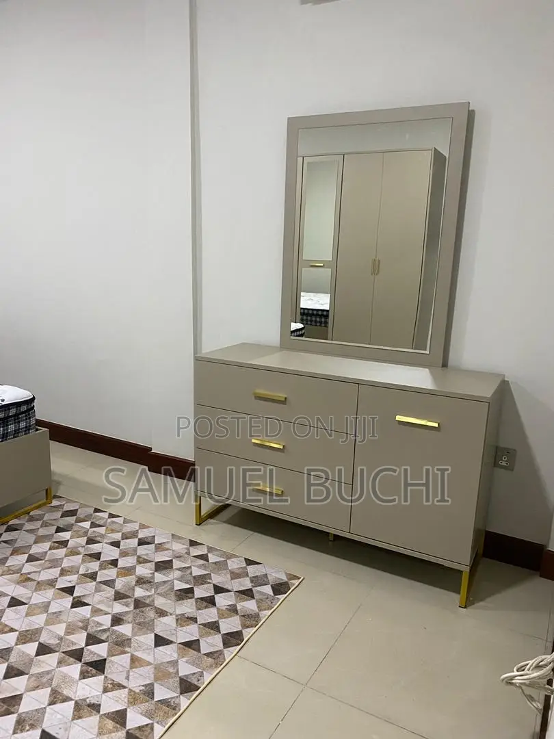 Furnished 3bdrm Apartment in D-Psalmsit Consult, Oxford Street for rent