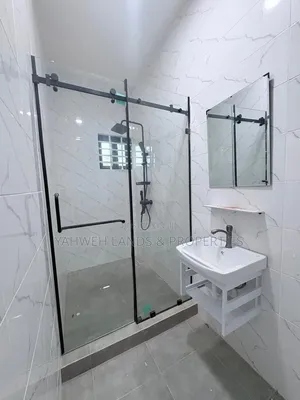 3bdrm House in Spintex Hfc for sale