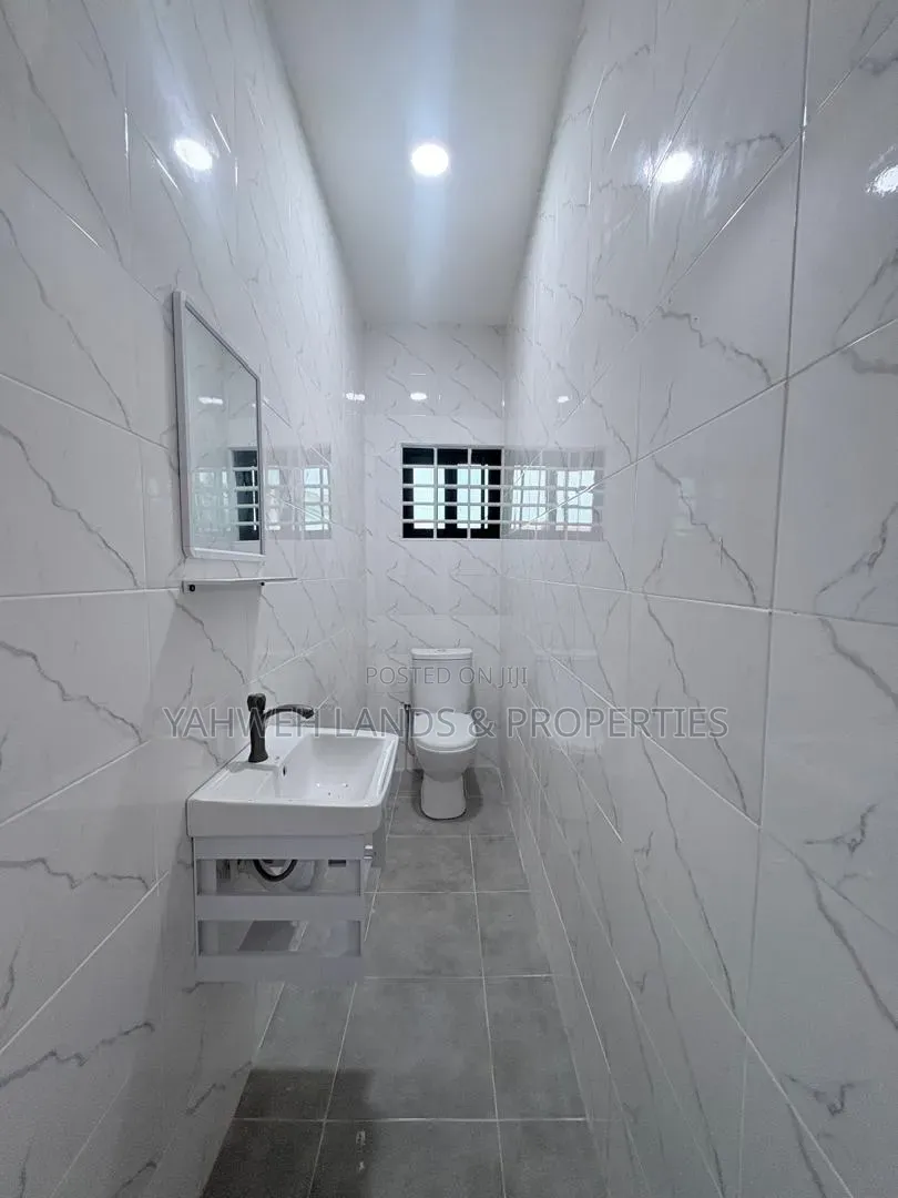 3bdrm House in Spintex Hfc for sale