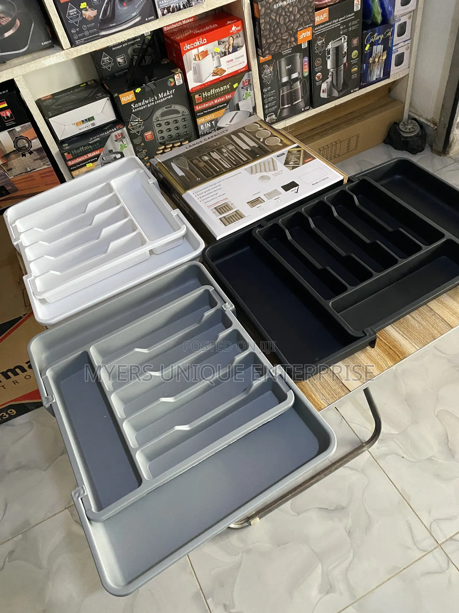 Adjustable Kitchen Tableware Storage Box