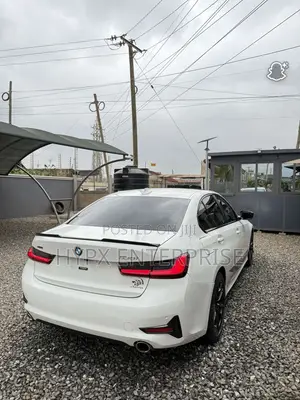 BMW 330i 2020 White