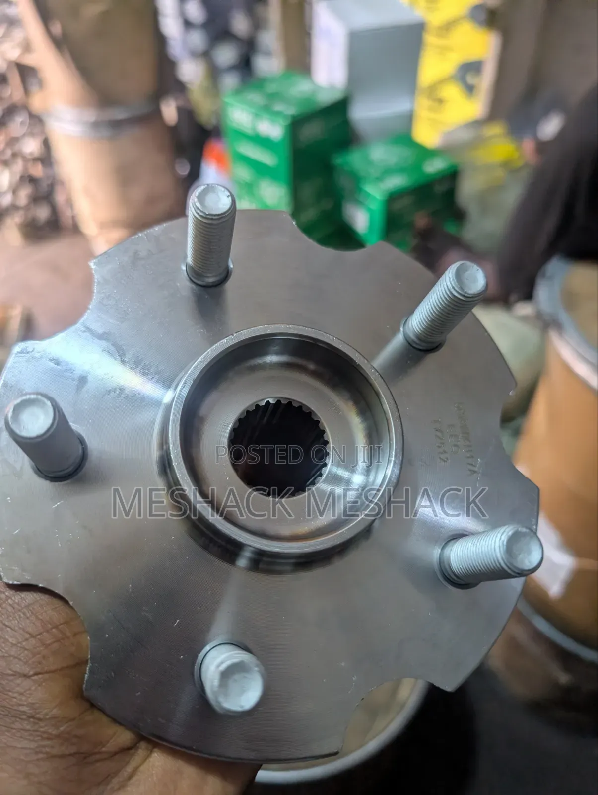 Toyota RAV4 Back Hub 4×4