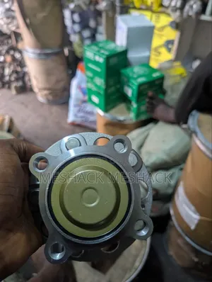 Honda Accord 2018 Back Hub