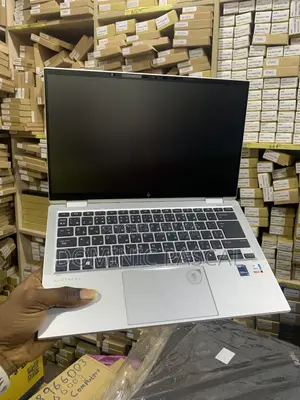 New Laptop HP EliteBook x360 1030 G8 8GB Intel Core i5 SSD 256GB