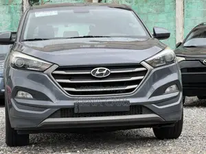 Hyundai Tucson SE AWD 2018 Gray