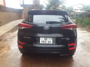 Hyundai Tucson 2016 Black