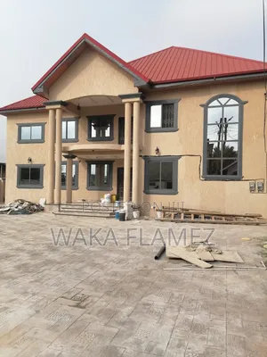 6bdrm House in Sapeiman Greater, Amasaman for sale