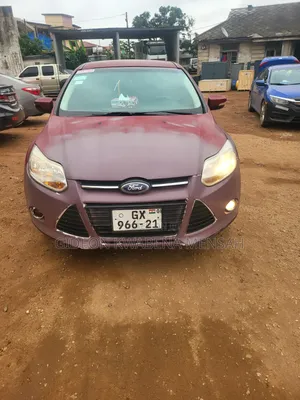 Ford Focus 2014 Red