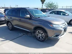 Mitsubishi Outlander 2016 Brown