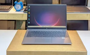 New Laptop HP ZBook Firefly 14 G7 16GB Intel Core i5 SSD 256GB
