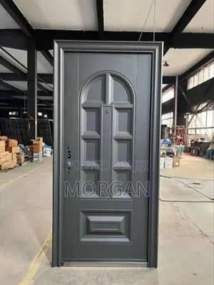 BLack G547 Rough Door