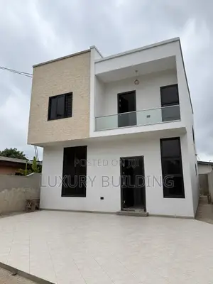 4bdrm House in Baatsona Total for sale