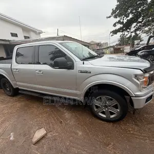 Ford F-150 XLT 4x4 SuperCrew Cab Styleside 6.5 ft. box 157 in. WB 2019