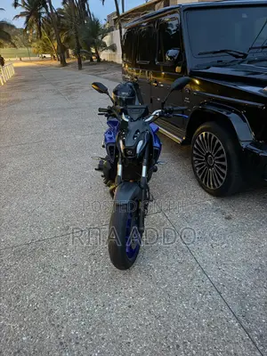 Yamaha 2024 Blue