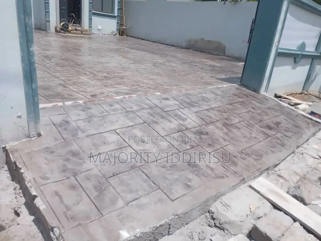Majority Landscaping Construction