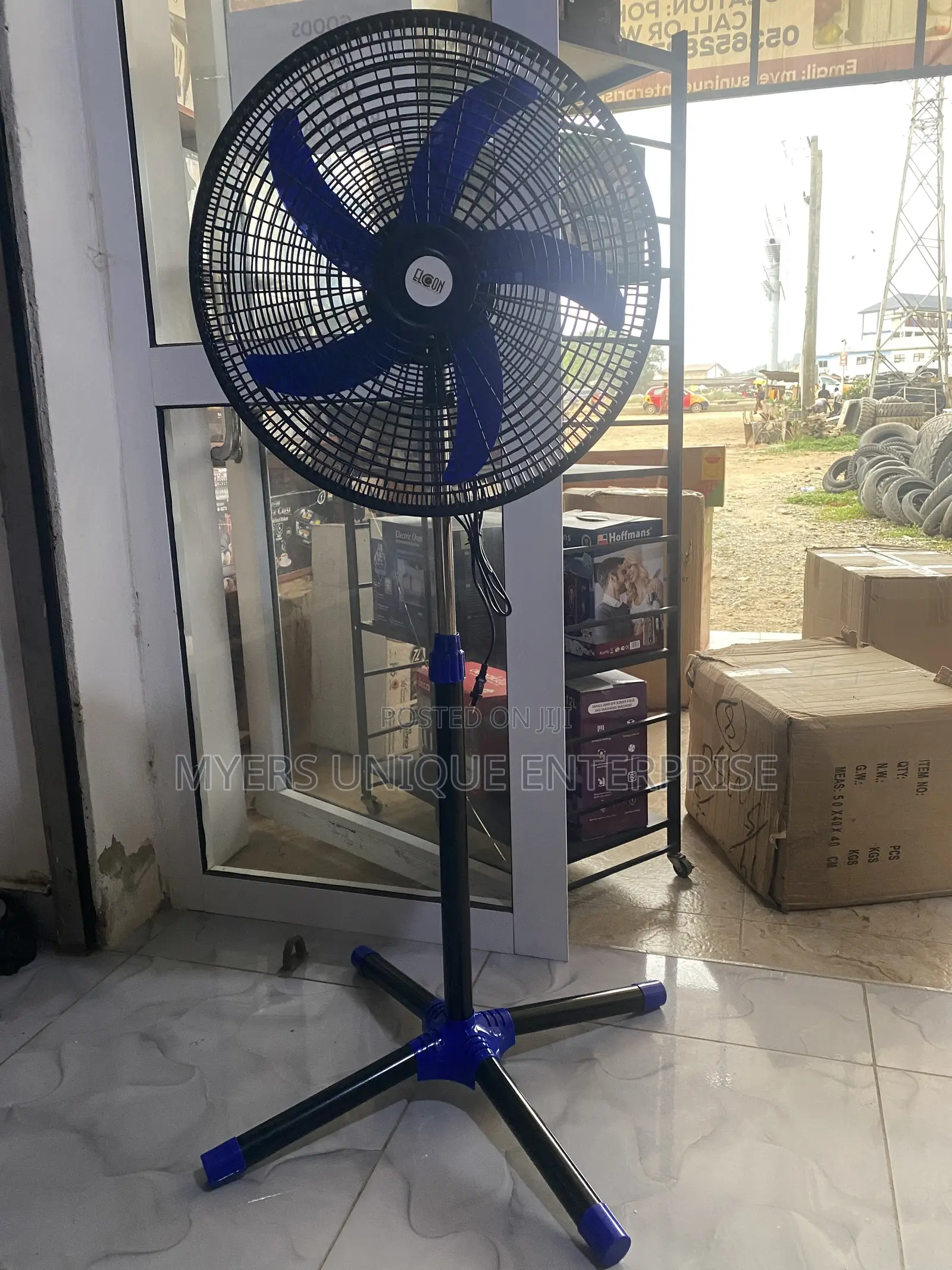 18" Electric Standing Fan With Stable Base