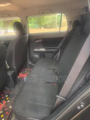 Toyota Corolla Rumion Hatchback 1.5 FWD 2012 Black