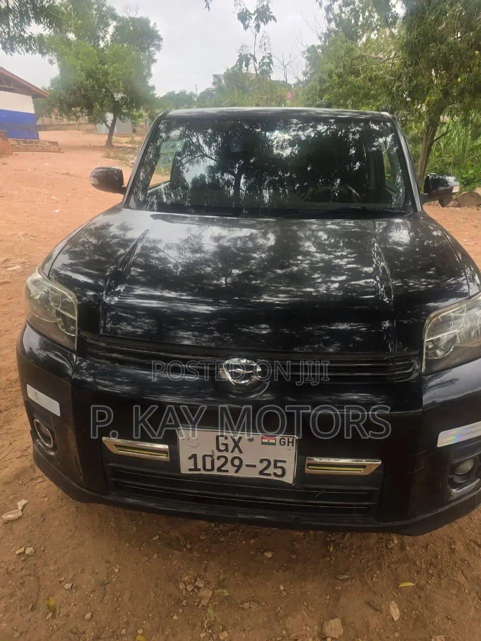 Toyota Corolla Rumion Hatchback 1.5 FWD 2012 Black