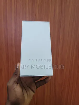 New Samsung Galaxy S20 FE 5G 128 GB Black