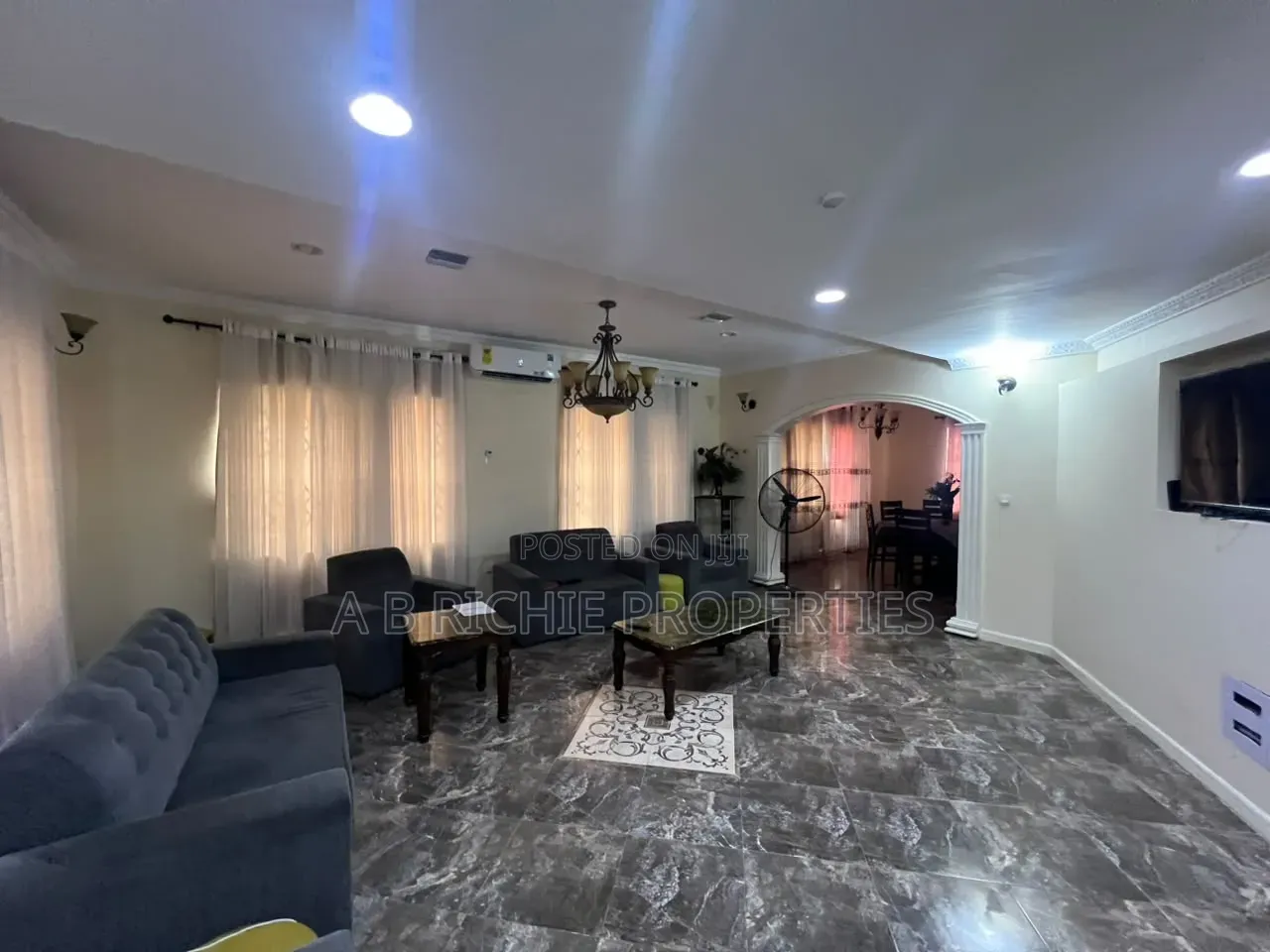 5bdrm House in Ab Richie Properties, Sakumono for sale