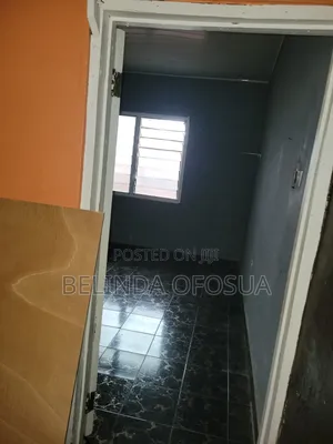 1bdrm Room & Parlour in Last Stop for rent