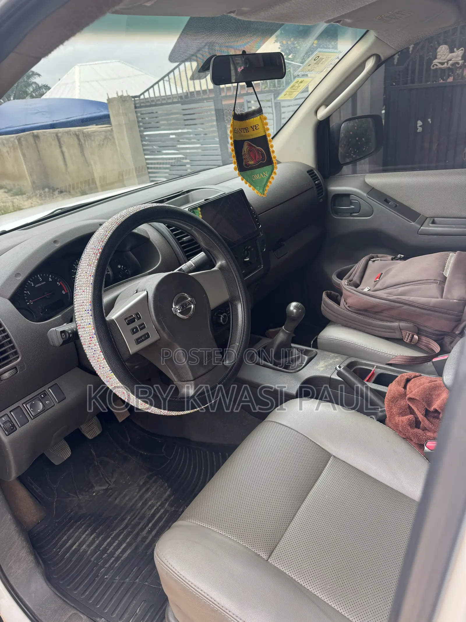 Nissan Navara 2014 White