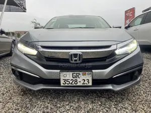 Honda Civic 2018 Silver