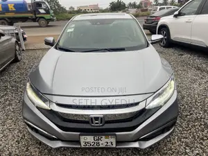 Honda Civic 2018 Silver