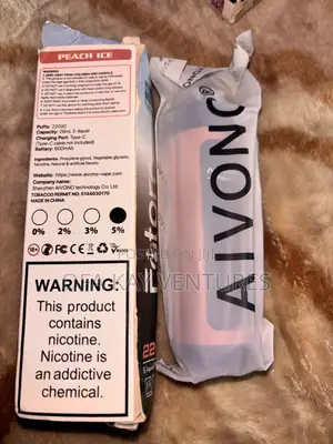Big Clouds 22000 Puffs Rechargeable Vape Screen Display