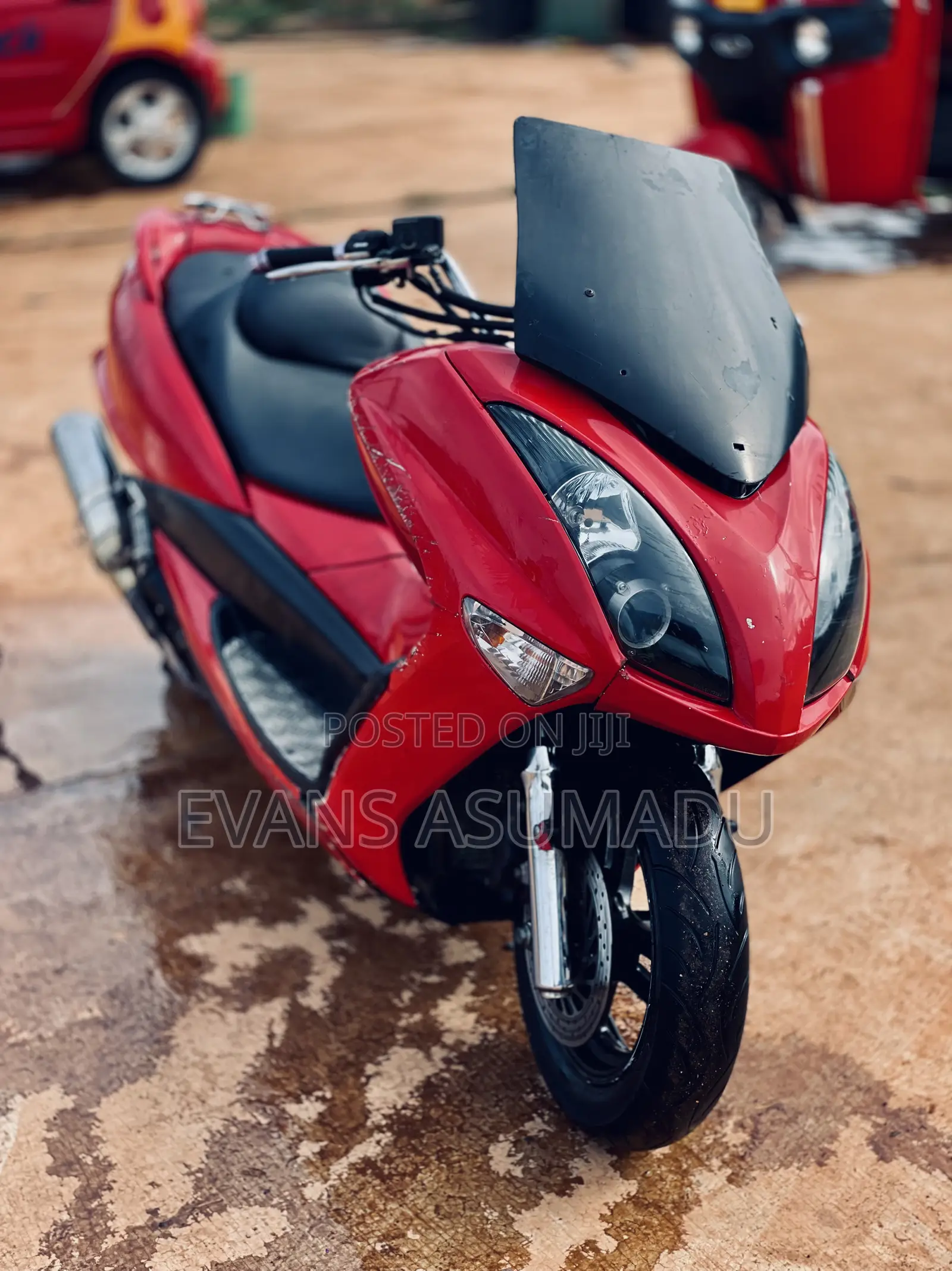 Yamaha Majesty 2024 Red