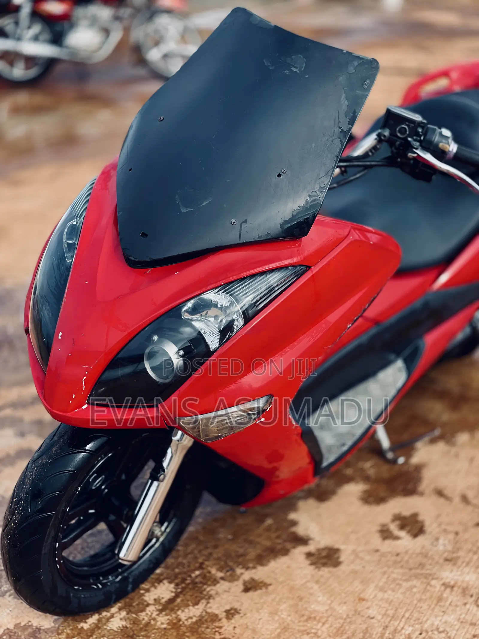 Yamaha Majesty 2024 Red