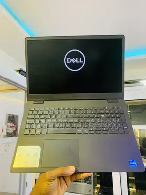 Laptop Dell Vostro 15 3000 8GB Intel Core i5 SSD 512GB
