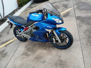 Kawasaki Ninja 650 2018 Blue