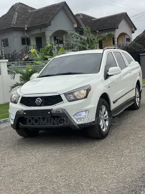 SsangYong Korando 2017 White