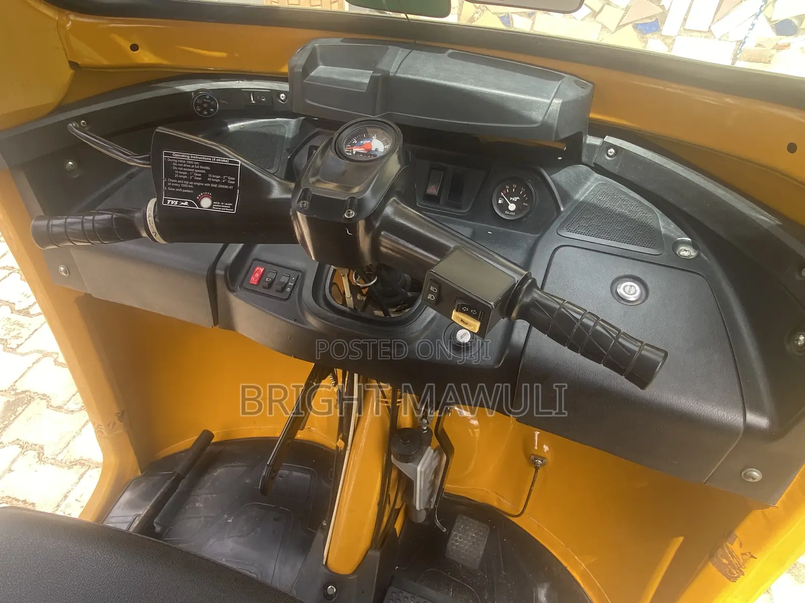 TVS King Cargo 2025 Yellow