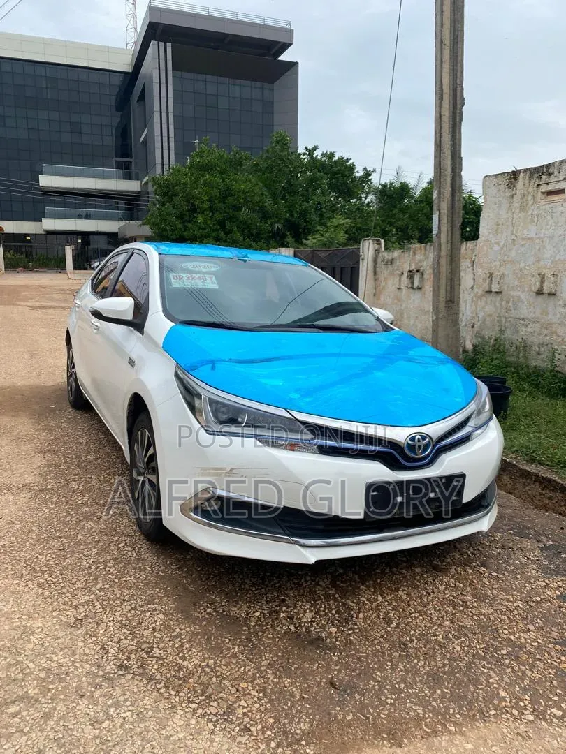 Toyota Corolla 2020 White