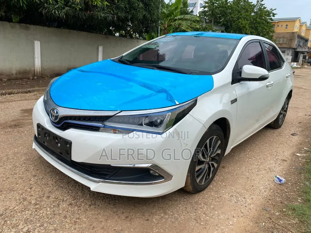 Toyota Corolla 2020 White