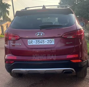 Hyundai Santa Fe 2014 Red
