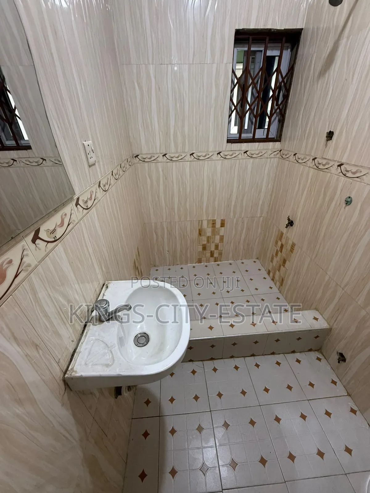 1bdrm Apartment in Awoshie Onyinase, Odorgonno for rent