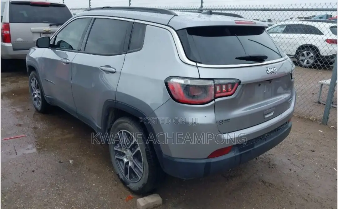 Jeep Compass 2018 Silver