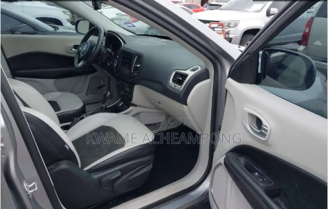 Jeep Compass 2018 Silver