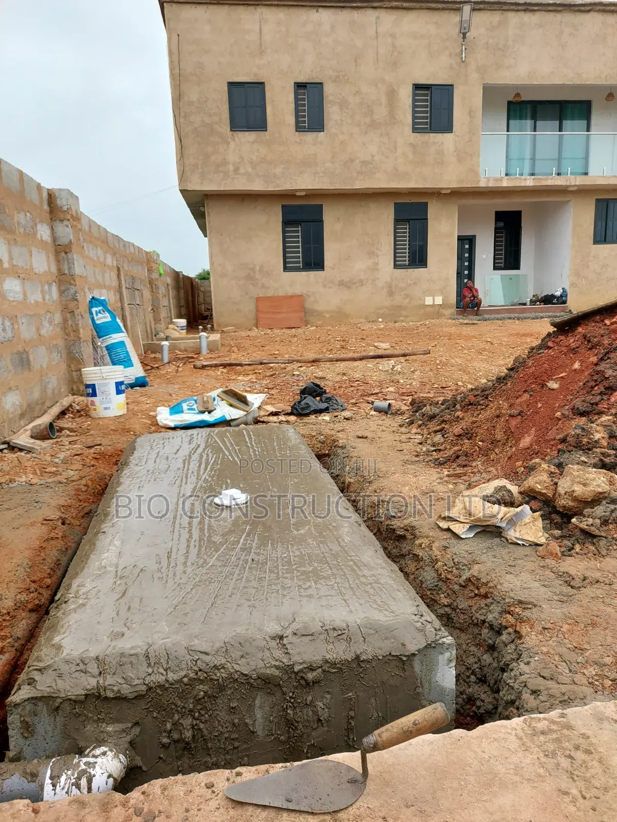 Modern Biodigester Biogas Biofil Manhole Toilet Systems