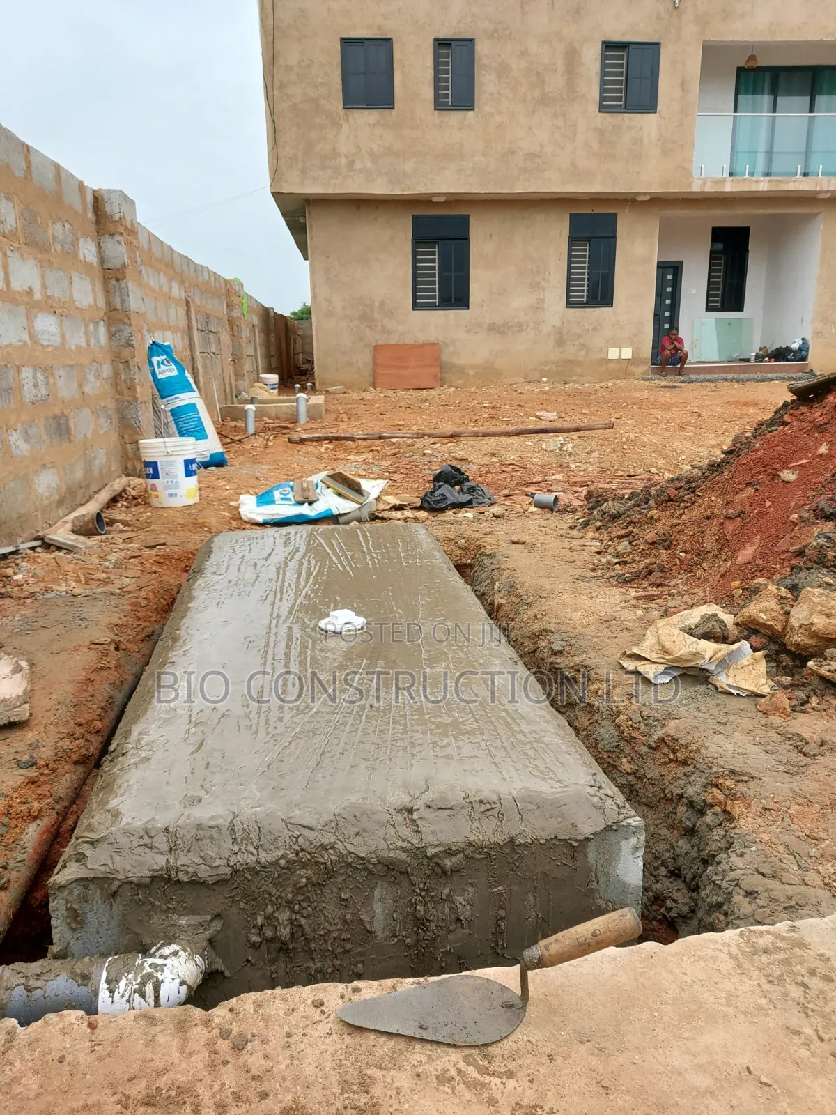 Modern Biodigester Biogas Biofil Manhole Toilet Systems