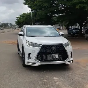 Toyota Highlander Limited 4x4 V6 (3.5L 6cyl 8A) 2018 White